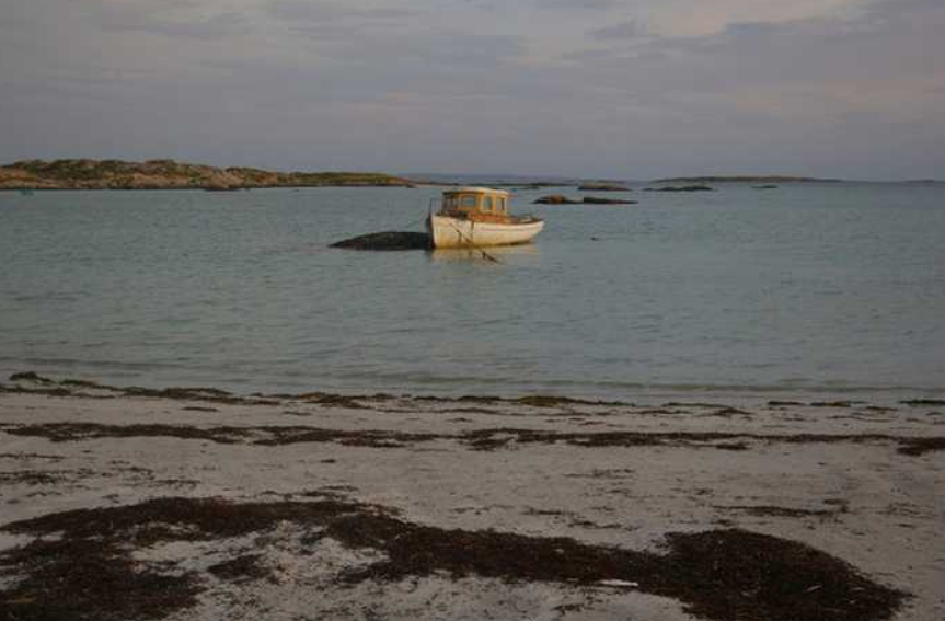 Trá Chaladh Fínis, Carna, Ireland